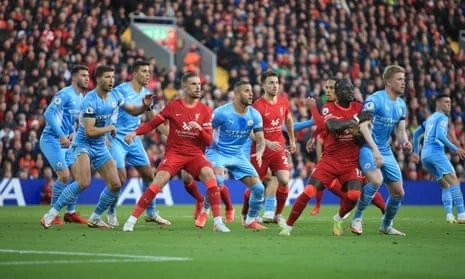 完美体育英超联赛精彩比赛场景